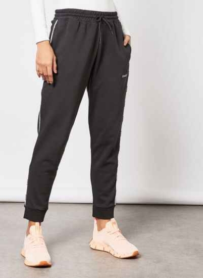 v1634485917/N47832607V_1