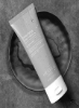 ماسک مو بامبو با زغال تهویه‌کننده عمیق درمان سم‌زدایی به آرامی تغذیه می‌کند و نرمی و قابلیت مدیریت درخشش را برای همه انواع مو 68 Fl Oz به ارمغان می‌آورد.