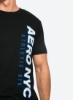 تی شرت آستین کوتاه چاپ شده با نام تجاری عمودی مشکی