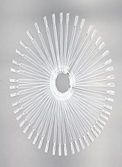 نمایشگر هنر ناخن تخته لهستانی پلاستیکی زیبا و شفاف چرخ چوبی با نگهدارنده حلقه تقسیم فلز
