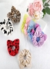 R Scrunchies For Hair, Funtopia 9 PC Scrunchies مخملی ناز برای زنان دختر بچه ها, مد لباس های دم اسبی رنگارنگ گیره های دم اسبی برای جشن تولد