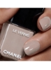 رنگ ناخن لباس بلند CHANEL LE VERNIS 628 DRAMATIC PLUM