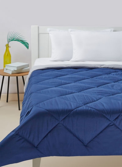 Home Essential Soft Microfibre Solid Reversible Comforter 220 x 240 cm Polyester Navy/Silver Grey King