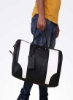 STRUTT The Dainty Black Duffle Bag، مشکی و سفید، 19.5 اینچی