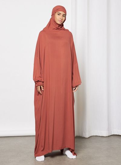 تصویر لباس نماز به رنگ ساده با چادر چسبیده لباس نماز به رنگ ساده با چادر چسبیده